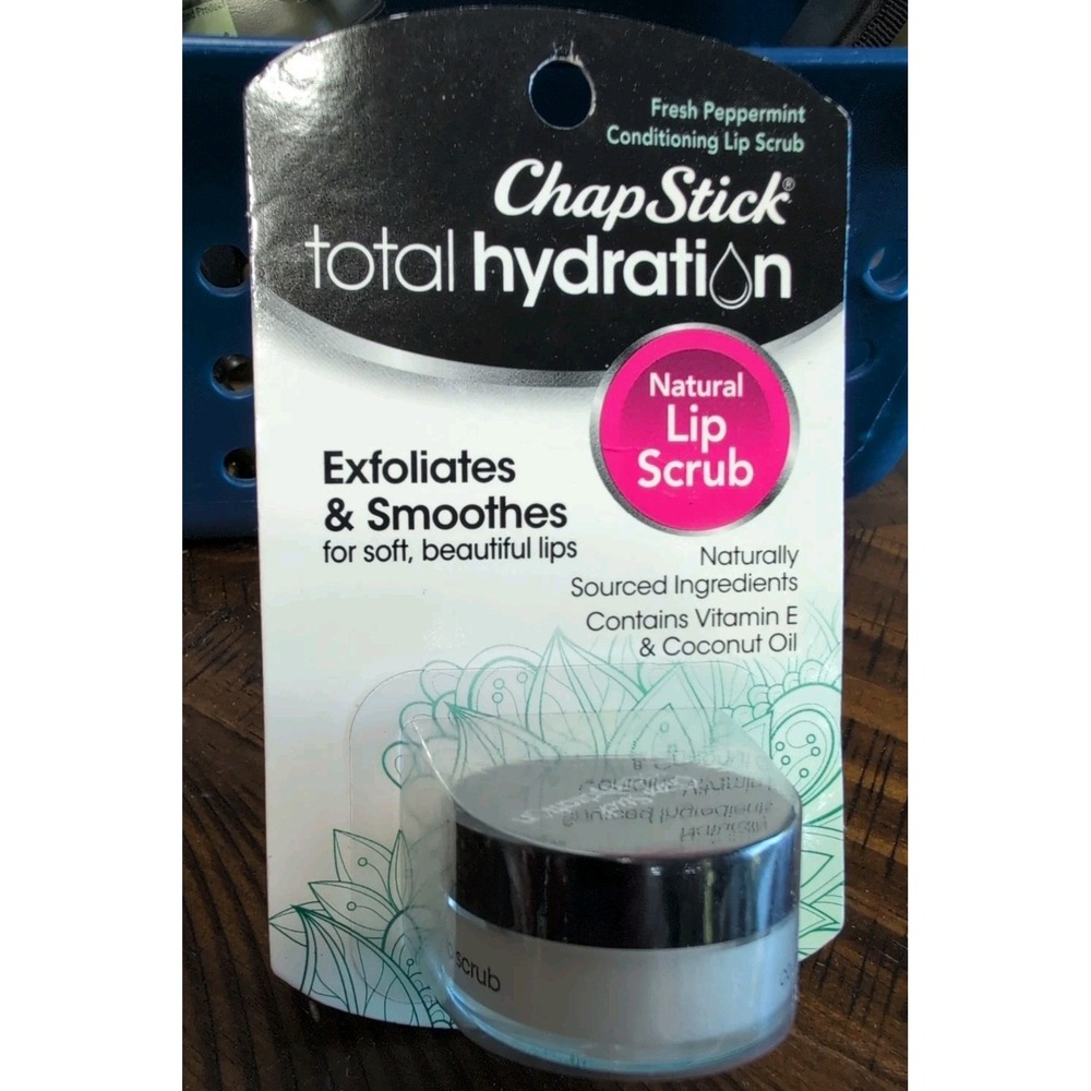 New Beauty Pack ChapStick Total Hydration Exfoliate+ Hydrate